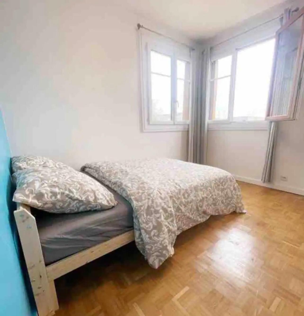 Modern 2 Bedroom Apartment Near Paris Metro, Giant Flat Screen Tv 85 Inches, Balcony, Free Parking Ivry-sur-Seine Extérieur photo